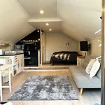Cosy Berry Loft *